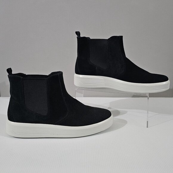 Ecco Soft 9 II Ankle Bootie Womens EU 42 Black Suede Sneaker Chelsea Platform - Picture 3 of 15